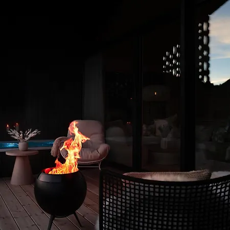 Anton & Cilli Hideaway