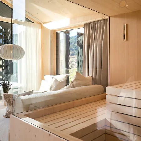 Chalé Anton & Cilli Hideaway *