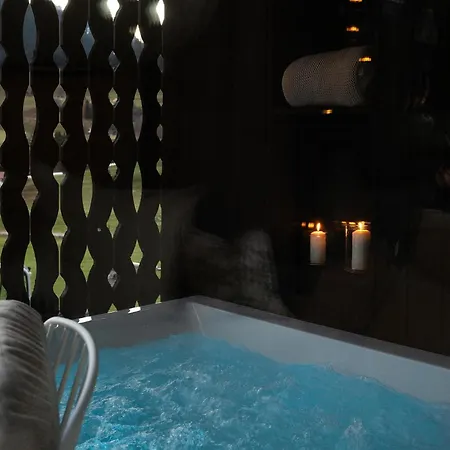 Anton & Cilli Hideaway Chalé